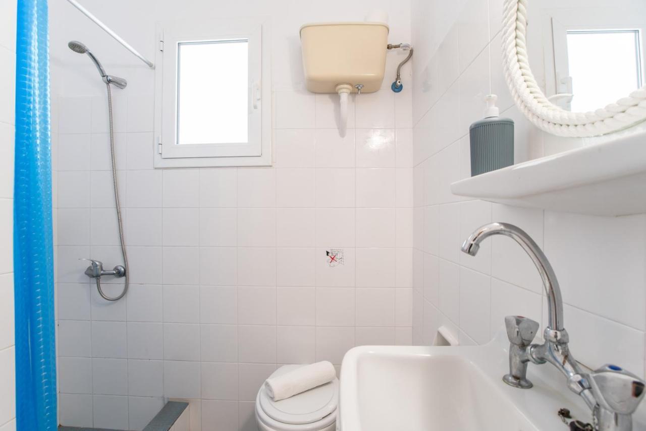 Livadia Seaside Studios 14 Парос Экстерьер фото